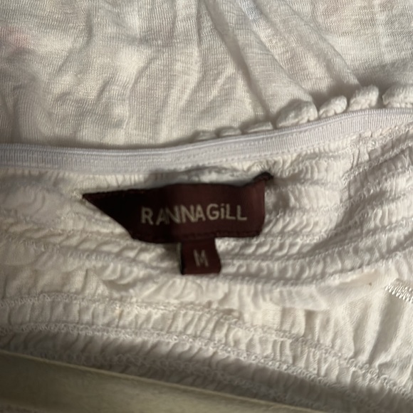 Ranna Gill off the shoulder top - Picture 7 of 7